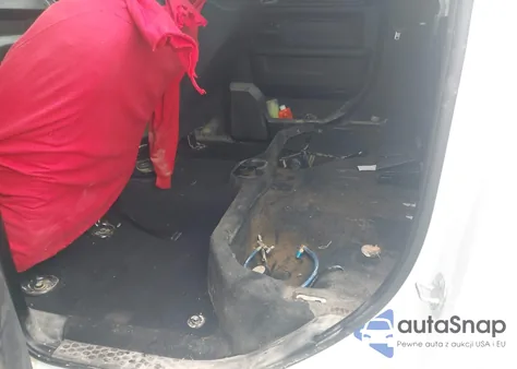 2024 Ram 2500 Tradesman 4X4 6'4 Box from USA, damaged, VIN 3C6UR5CL7RG309801